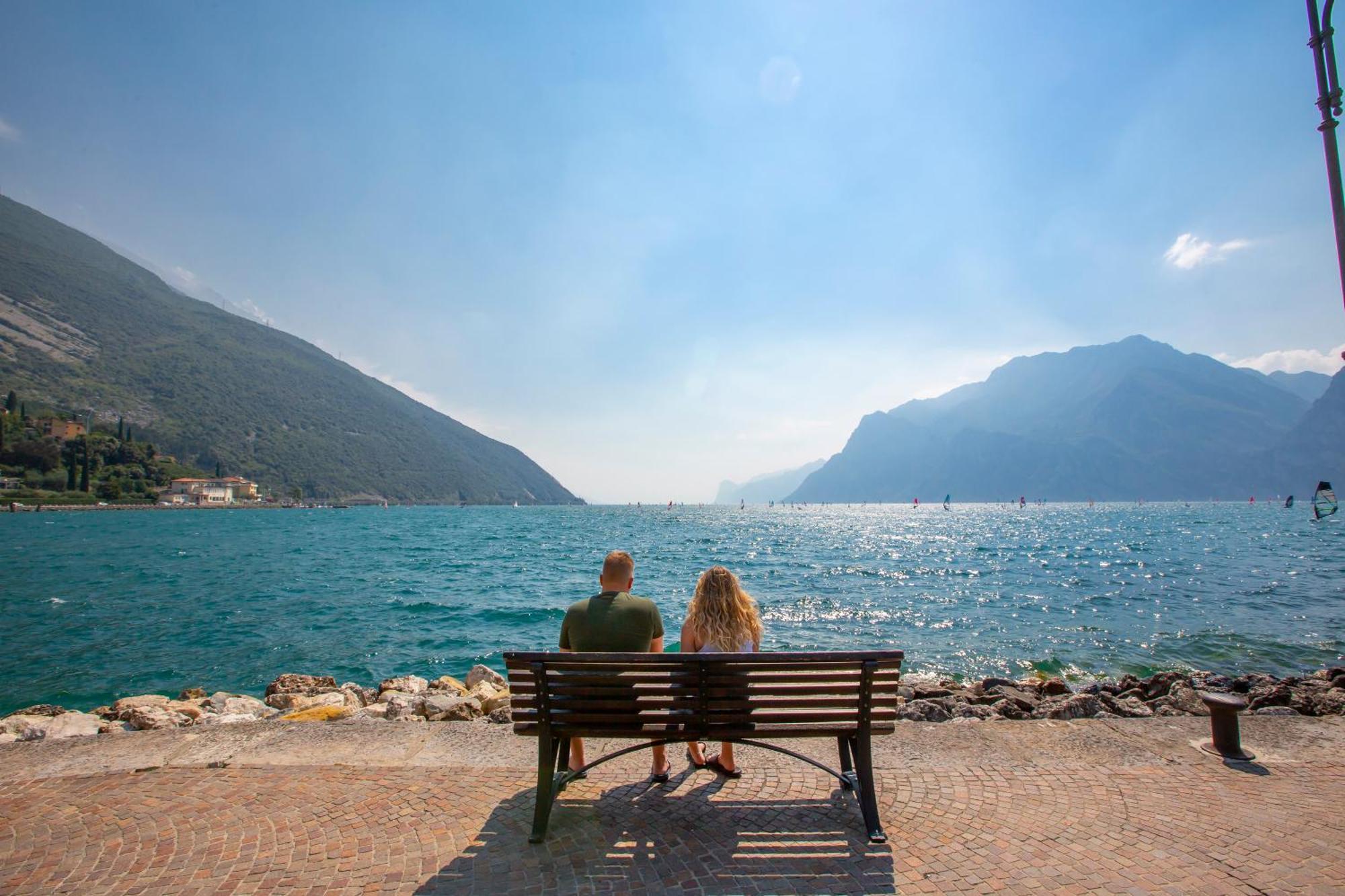 Residenza Rocca Del Lago 3 - Happy Rentals Riva del Garda Eksteriør bilde