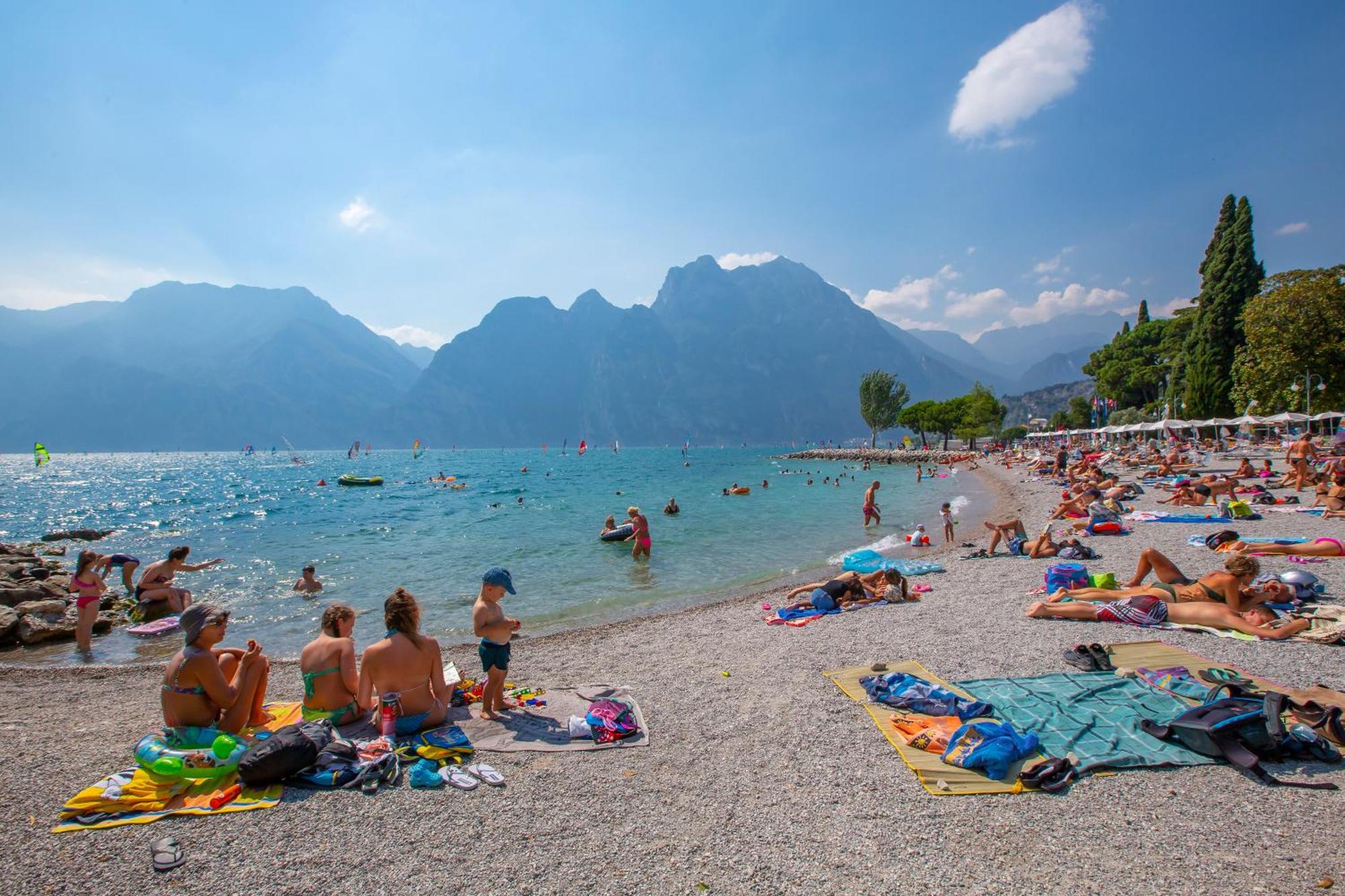 Residenza Rocca Del Lago 3 - Happy Rentals Riva del Garda Eksteriør bilde
