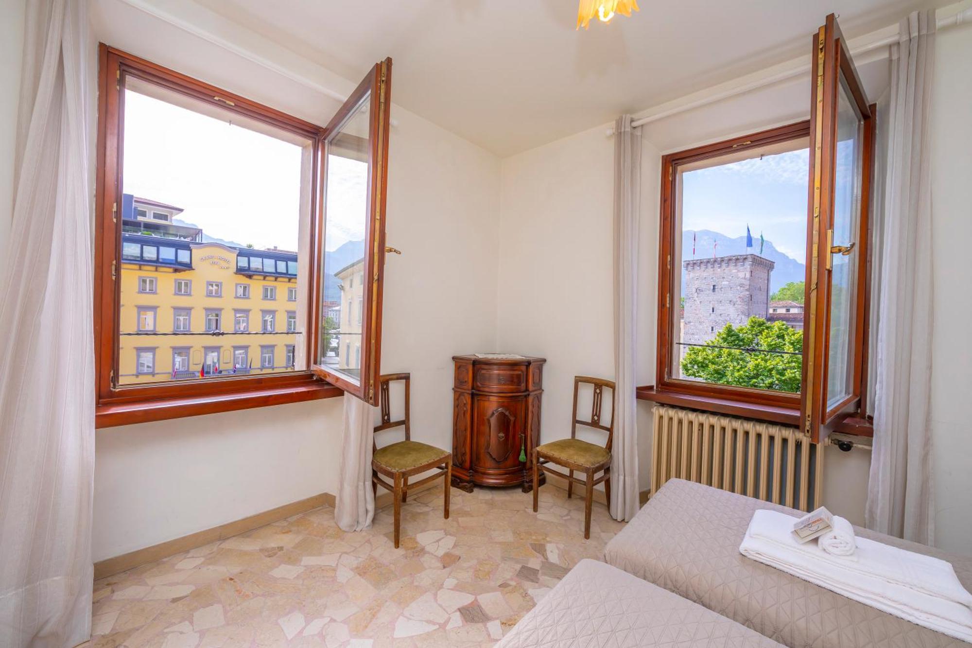 Residenza Rocca Del Lago 3 - Happy Rentals Riva del Garda Eksteriør bilde